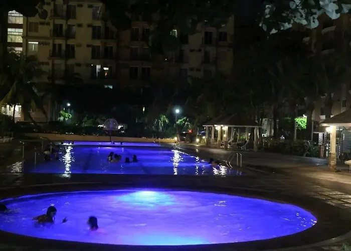 Apartment Chateau Elysee A8 Near Airport And Sm Mall, Wifi *