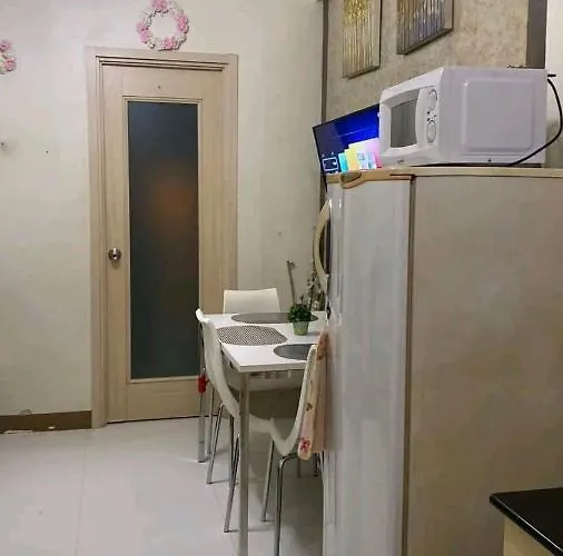 Chateau Elysee A8 Near Airport And Sm Mall, Wifi Apartment *