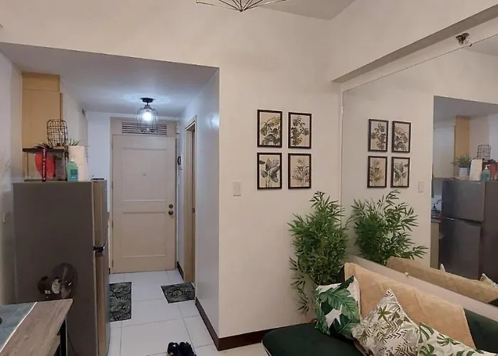 Chateau Elysee A8 Near Airport And Sm Mall, Wifi *
