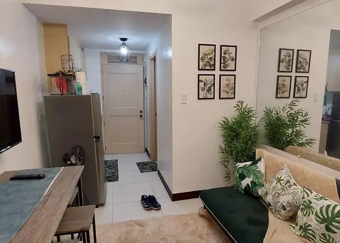 Apartment Chateau Elysee A8 Near Airport And Sm Mall, Wifi *